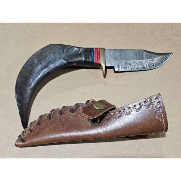 Horn Handle Damascus Knife