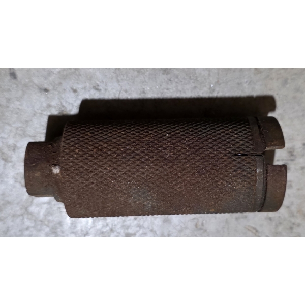 RUSTY FLAMING PIG STYLE MUZZLE BRAKE 