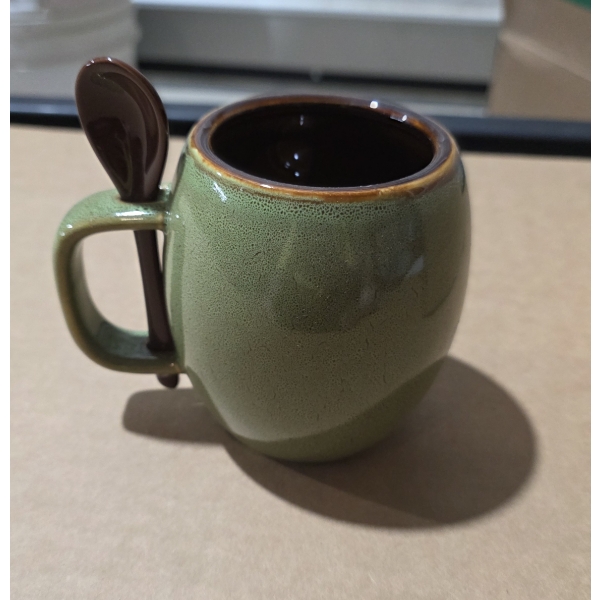 4 Pack of Coffee Cups With Spoons