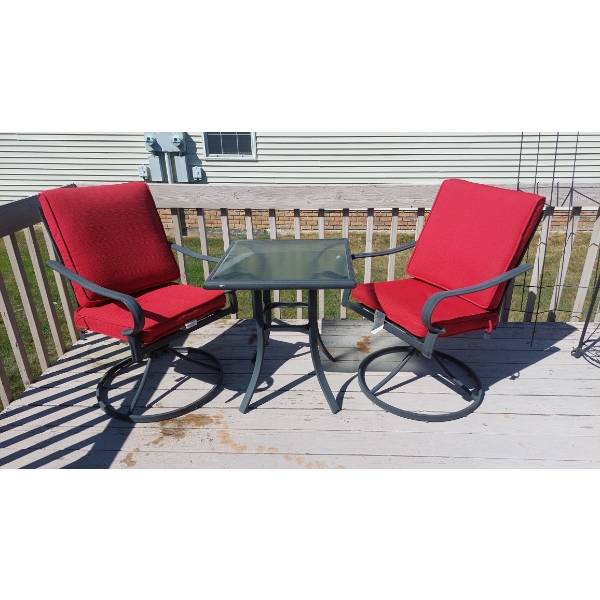 Excellent Outdoor / Porch / Patio Table & Swivel Cushioned Chairs -   Table is 24" Square - See Pics