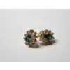 Image 3 : Stunning 10K Yellow Gold Emerald Stud Earrings TW: 1.8g