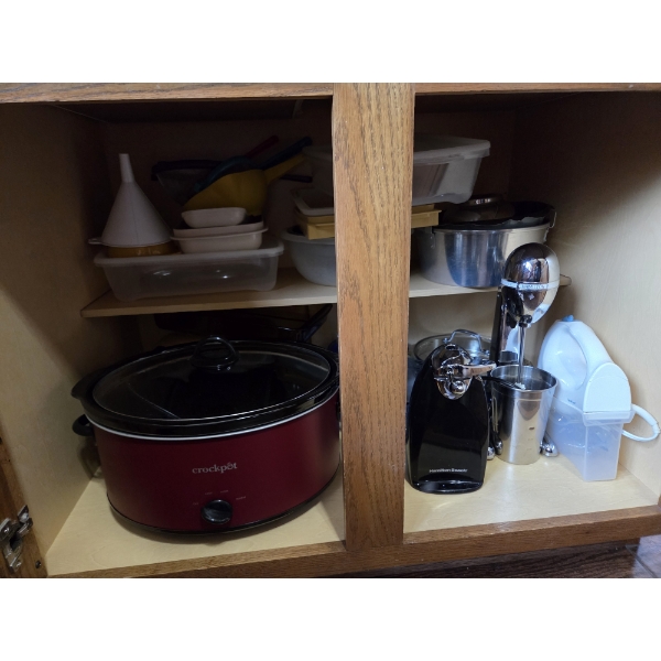 Louisville Home Pickup - Crock Pot- Hamilton Beach Mixer - Can Opener - More - See Pics