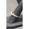Image 2 : 10K Gold Dainty Necklace & Women's Ring With Diamonds -Size 7 - Total Weight: 2.1g