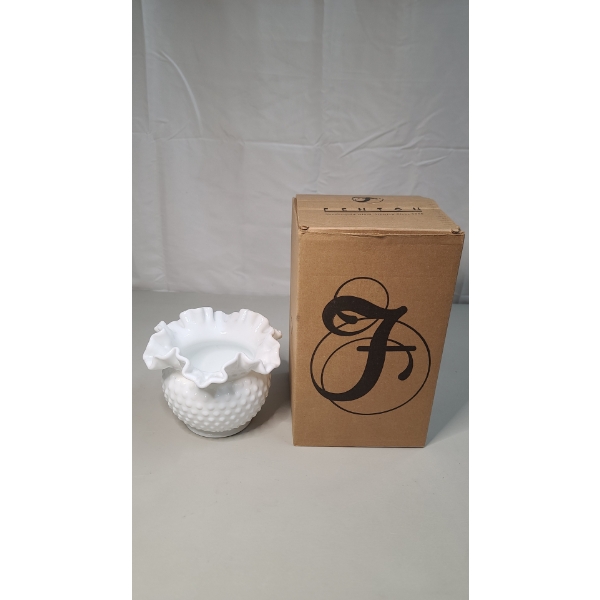 Beautiful Fenton Milk Glass Hobnail Ruffled Edge Vase