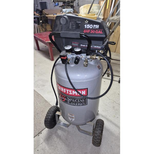 Louisville Home Pickup -  NEARLY NEW - CRAFTSMAN 30 GAL - 150 PSI PORTABLE SHOP AIR COMPRESSOR !