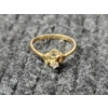 Image 6 : Lovely 10K Yellow Gold Ring With Small Clear Stone ~ SIZE 7.5 ~ Weighing 1.5 Grams