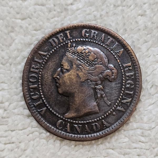 Very Fine 1884 'Key Date' Queen Victoria Canada Bronze One Cent Large Cent Coin