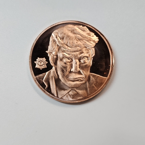 Donald Trump 1 AVDP Ounce .999 Fine Copper Round 