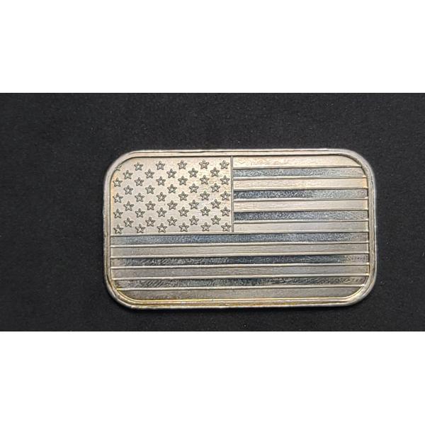 1 Troy Oz Silvertowne Mint .999 Fine Silver American Flag Bar