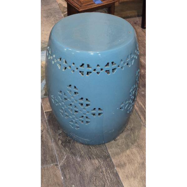 Asian Style Porcelain Plant Stand With Reticulated Design - 18" Tall