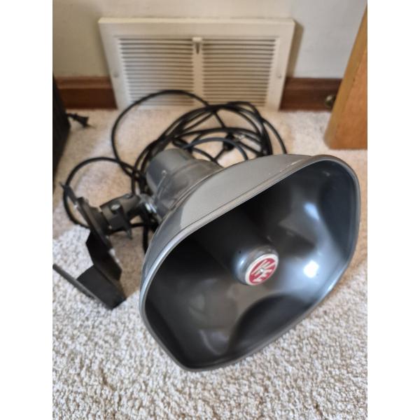 PICKUP IN CANTON - Western Electric Portable Loudspeaker with Long Cord / Phone Jack - Clean!