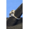 Image 2 : Women's 10K White Gold Art Deco Ring With Black/Clear Stone - Size: 6 - Weight: 2.4g