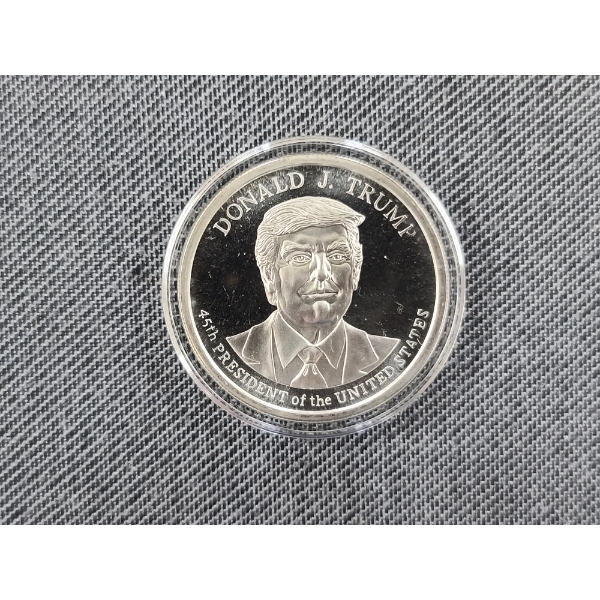 Donald J. Trump 45th President Vigilance 1 Oz Silver Round