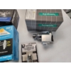 Image 10 : Pocket Knives, Mini Scale, Car Dent Repair Tools, Keyboard & Mouse, Toggle Bolts, & More!