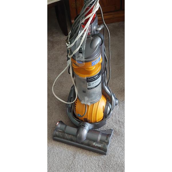 Working Condition - "Dyson Ball" Upright Vacuum Cleaner