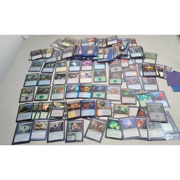 Large Lot Of Assorted Magic The Gathering Trading Cards Including Holos