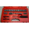 Image 10 : Brand New Craftsman 3/8-In Drive Low Profile SAE Mechanics Tool Set