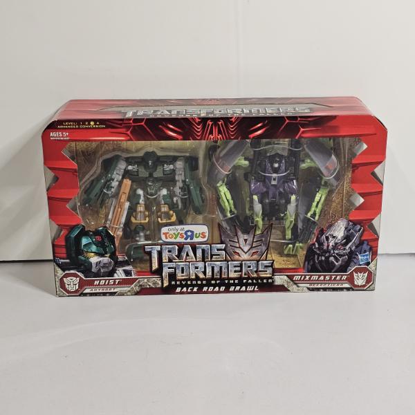 TOYS R US EXCLUSIVE!!! Transformers Revenge of the Fallen Autobot Hoist/Decepticon Mixmaster Figures