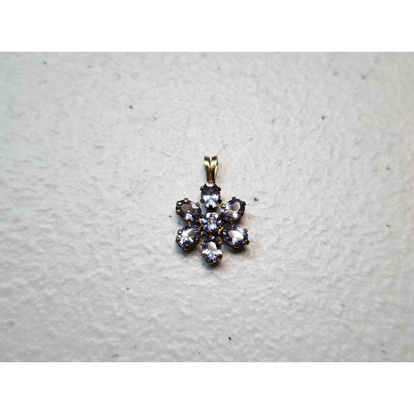 Gorgeous 14K Gold Pendant with Purple Stones Total Weight: 0.8g