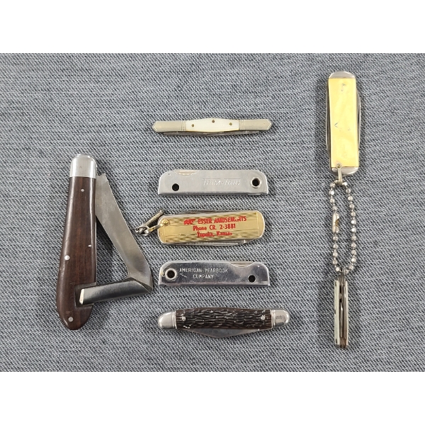 Lot of 8 Assorted Vintage Pocket & Keychain Knives