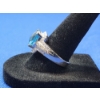 Image 2 : Beautiful 14K White Gold Ring with Aquamarine-Colored Stone - Size 8.5 - Total Weight: 7.9g