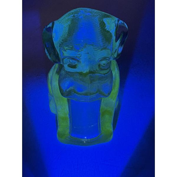 Adorable Degenhart Vintage Uranium Glass Dog Figurine -Willow Blue