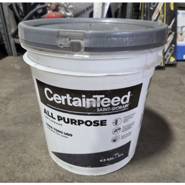 Pick Up Off Site-115 Ely St. Alliance Oh.- New 4.5 Gallon Joint Compound