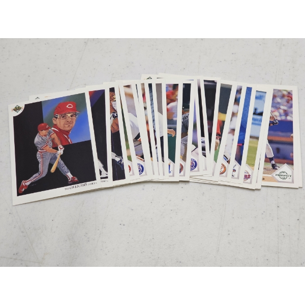 Baseball Trading Cards - Assorted