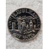 Image 3 : 1986 United States Liberty Coin Half-Dollar Proof in Display and Plastic Coin Casing - AFV $.50