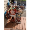 Image 1 : Lg Outdoor Xmas Decor, 2 Wreaths & More