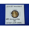 Image 1 : United States 2010 $5 Gold Eagle 1/10th oz Fine Gold - GEM Uncirculated MS 
