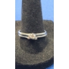 Image 4 : Women's 14K White Gold Ring Set With Clear Stones - Size 9 - Weight: 3 g