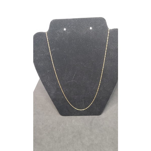 14K Gold Women's Gold Chain Necklace - Weight: 1.4g