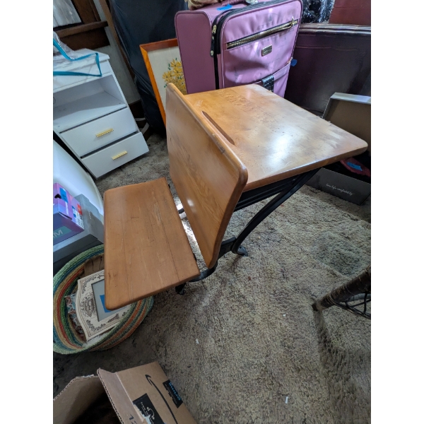 Pre-School Size Wooden School Desk 18"x25"