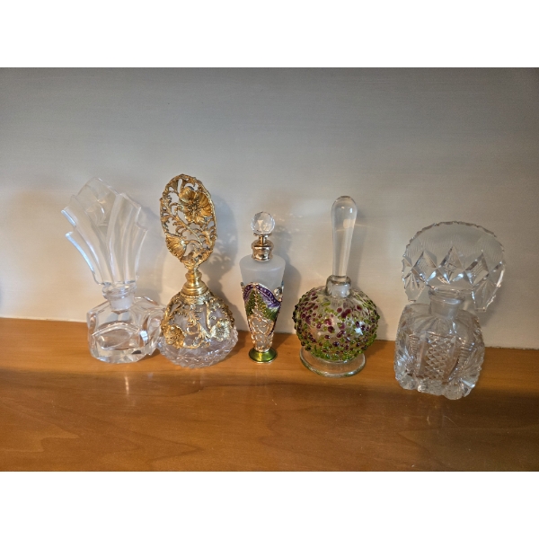 PICKUP IN CANTON - Five Gorgeous Vintage Perfume Bottle Collection  