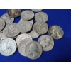 Image 4 : Lot of Assorted Years Silver Quarters FV: $5.00