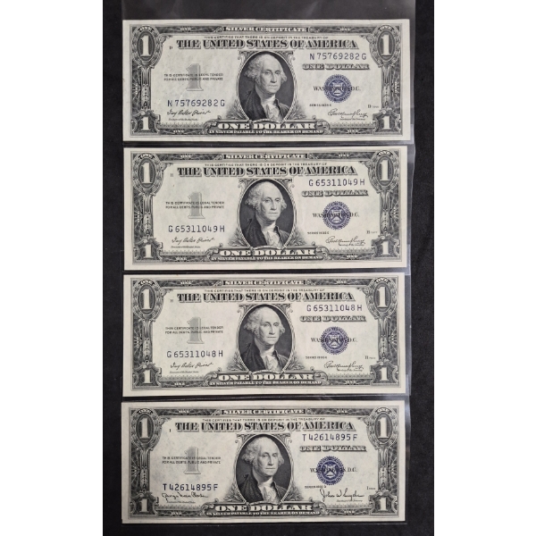 U.S. CURRENCY - RARE Tot 4 - 1935 D & E  One Dollar ($1) Blue Seal UNCIRCULATED Silver Certificate's