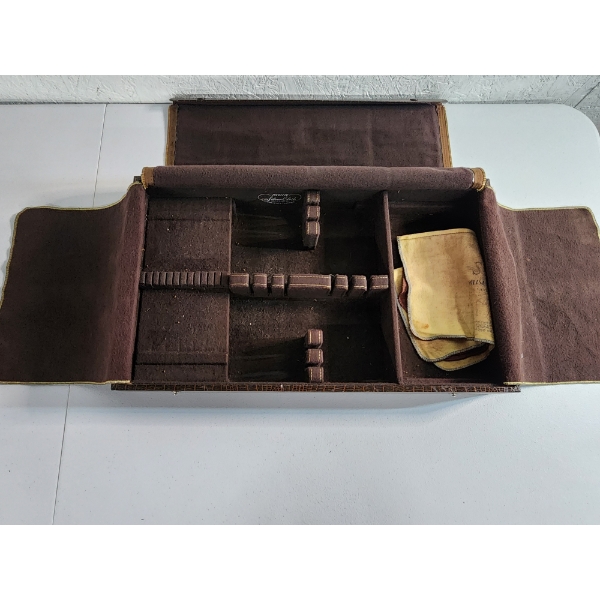 Vintage Silverware Chest - Gorham Pacific Silver Cloth Dated 1955