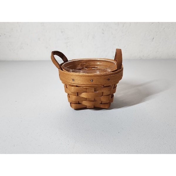 Longaberger Small Round Basket with Liner and Leather Handles - Excellent Condition! 
