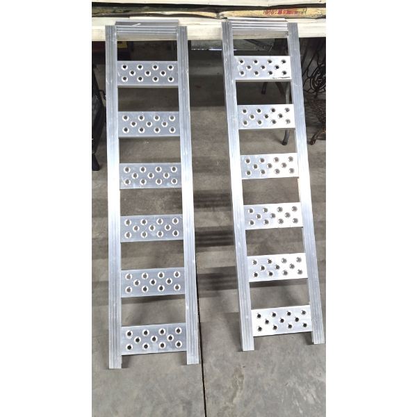 Brand New Aluminum 55 Inch Drive Up Truck Tail Gate Or Trailer Ramps - 18Inch Width
