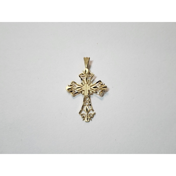 Beautiful 14K Gold Detailed Cross Pendant Total Weight: 1.6g