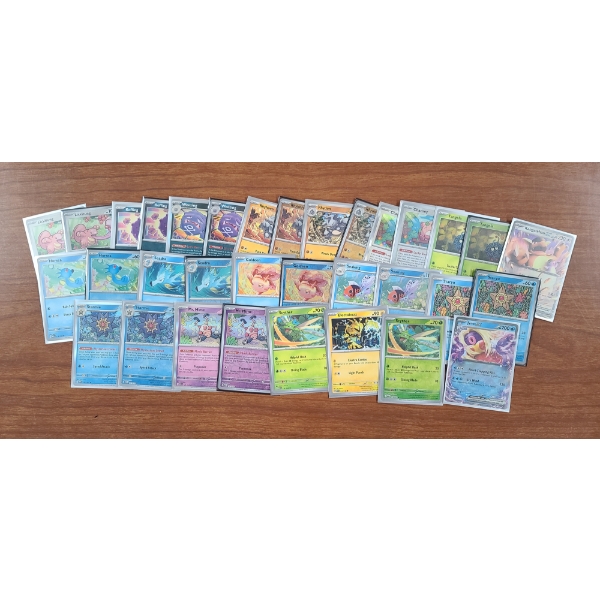 33 Assorted Near Mint Pokemon 151 English Trading Cards 
