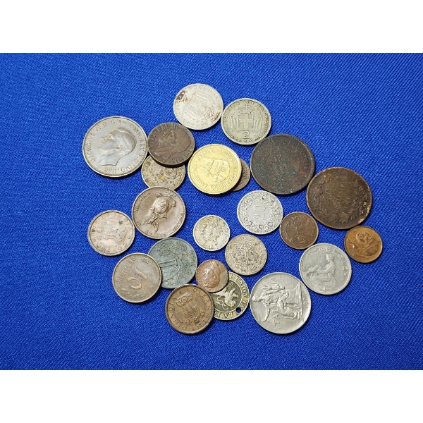 Lot of Assorted Foreign Coins Including Great Britain, Italy, Swiss, & More!