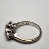 Image 5 : Gorgeous 14K White Gold 3-Stone Ring - Size 5.5 - Total Weight: 3.5g