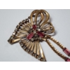 Image 2 : Gorgeous Gold-Filled Brooch With Clear and Pink Gemstones TW: 10.4g