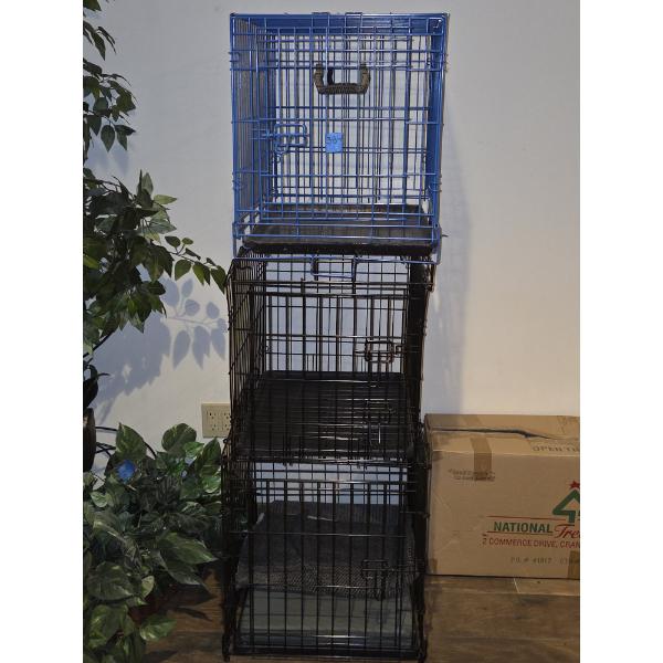 Three Wire 17' Wide, 20" Tall, & 24" Deep Pet Cages