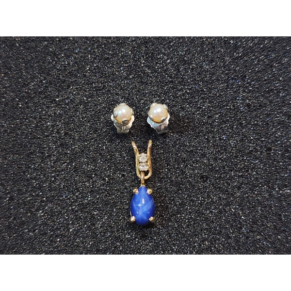 10K Gold Jewelry: White Gold Pearl Stud Earrings and Blue Saffire Pendant TW: 1.5g