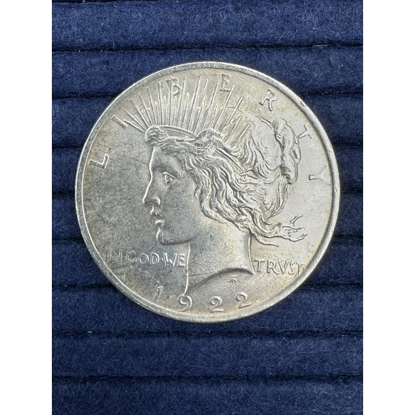 1922 Peace Silver Dollar - Superb Condition