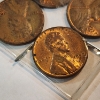 Image 2 : Four 1957-D Lincoln Wheat Cents, Mint Errors: Bottom of "B" Filled 