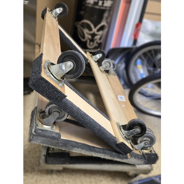 4 Rolling Dollys - 17.5x30